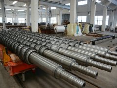 Composite ring roller for glass annealing lehr