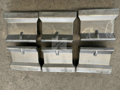 Cobalt alloy skid riders castings