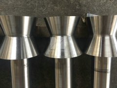 Charging and discharging rolls