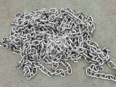 Chain for thermal furnace with a material of AISI 310S