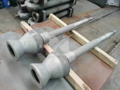 Charge and discharge end rollers made of 1.4848 and AISI 310