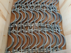 Tube Brackets by Hexin