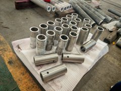 Centrifugal casting tube