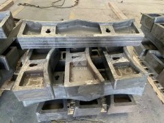 Casting beams for walking beam furnace