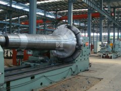 Forging Shaft under Machining